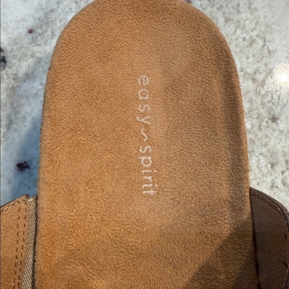 Easy Spirit Women's Leather Sandals in Metallic Bronze - Picture 3 of 8